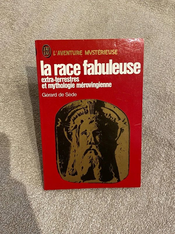 A 303 – La race fabuleuse extra-terrestres et mythologie mérovingienne