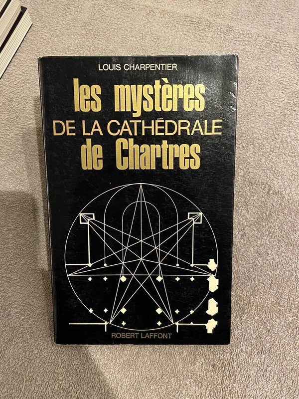 Les mystères de la cathédrale de Chartres