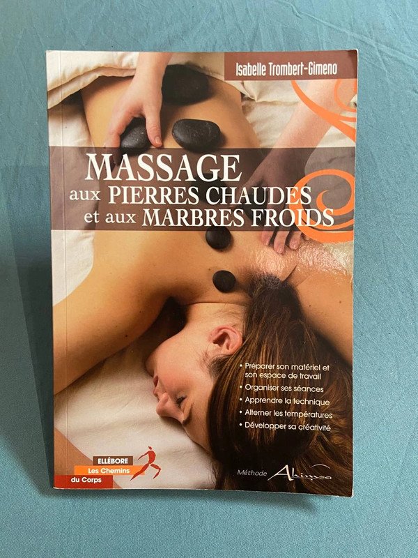 Massage aux pierres chaudes et aux marbres froids